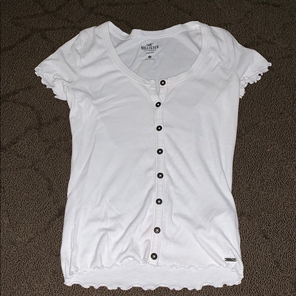HOUSTER BUTTONED UP TEE